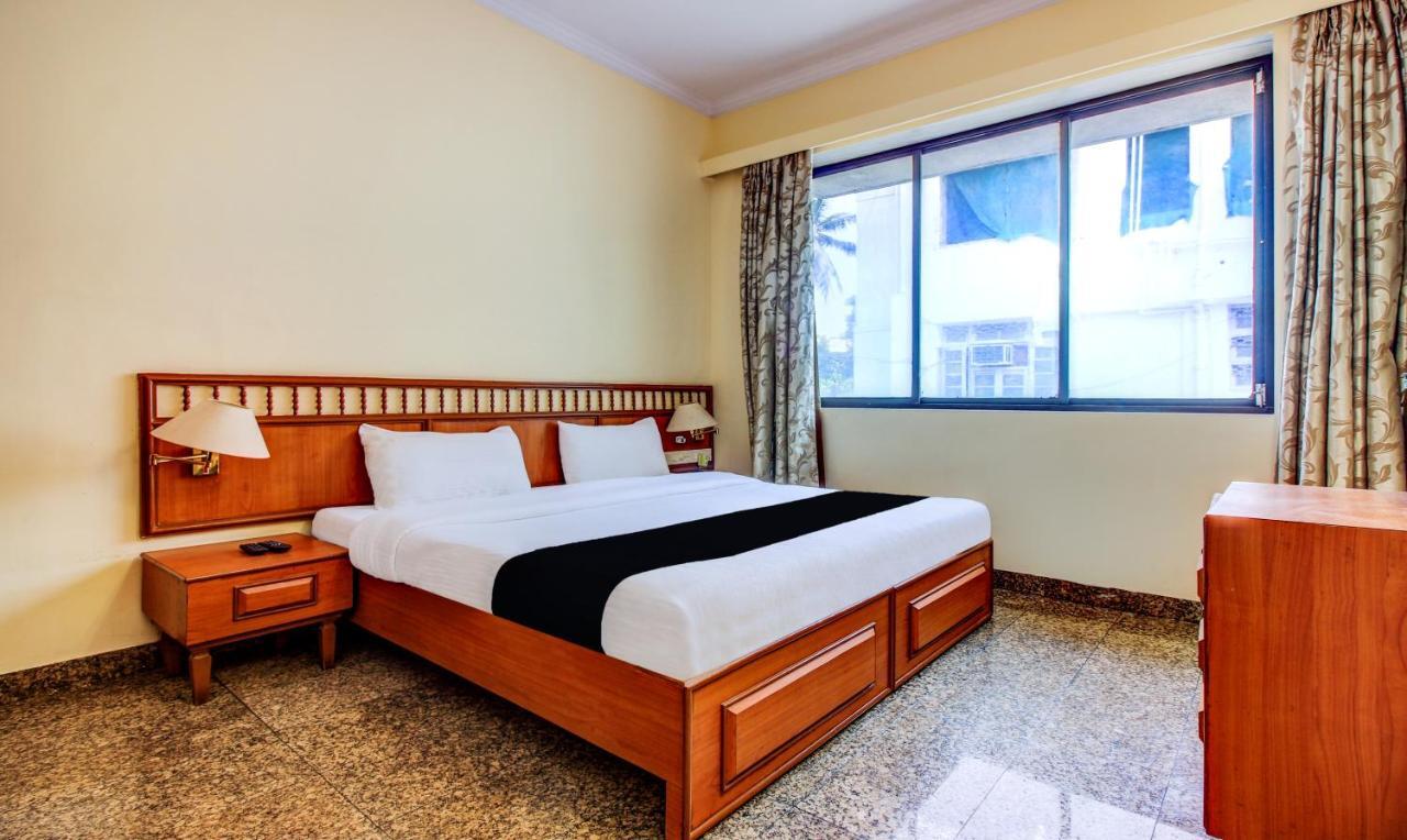 Hotel Kadamb Residency Bombaim Exterior foto